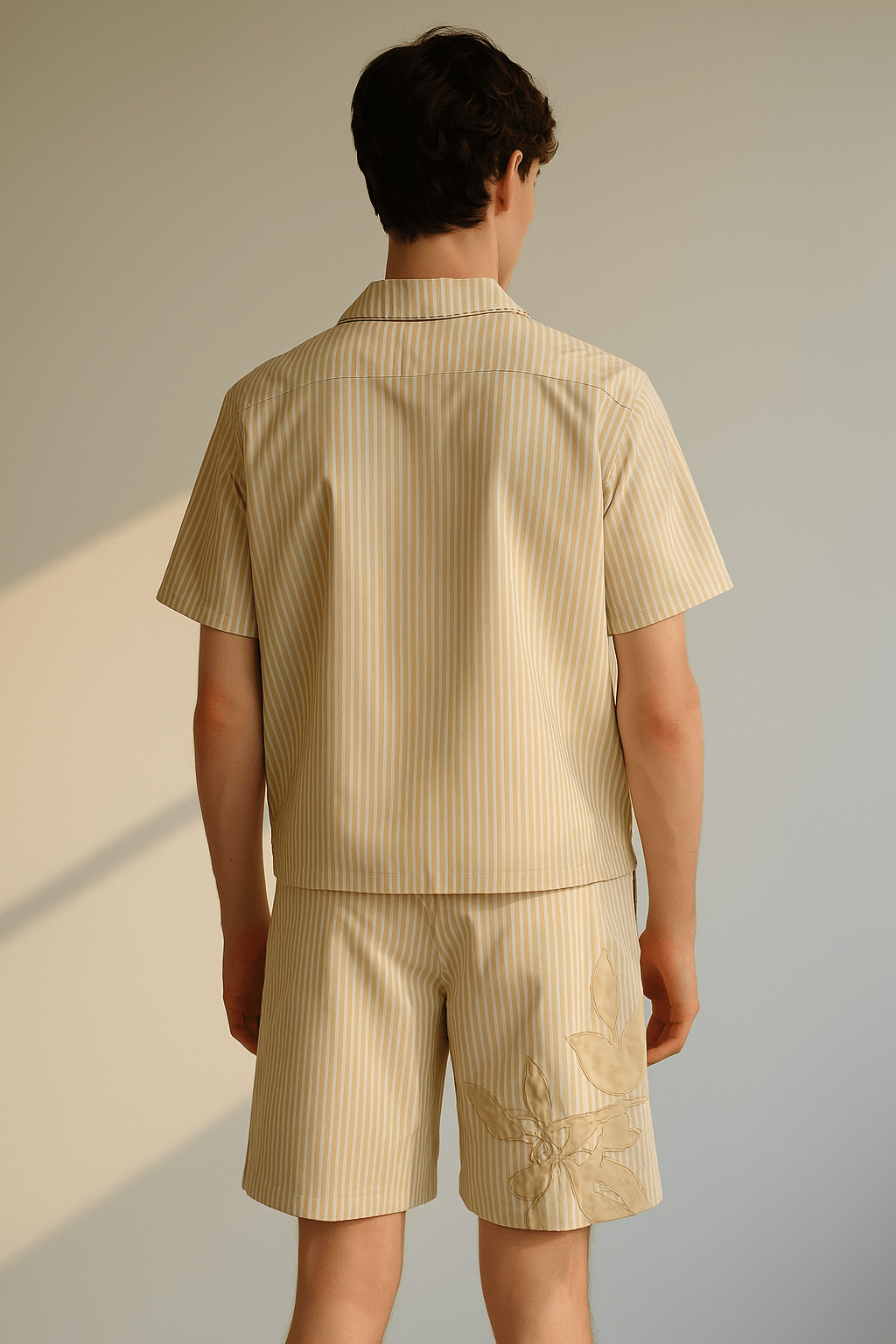 Relaxed Striped Cotton Shirt - Beige - erised pret