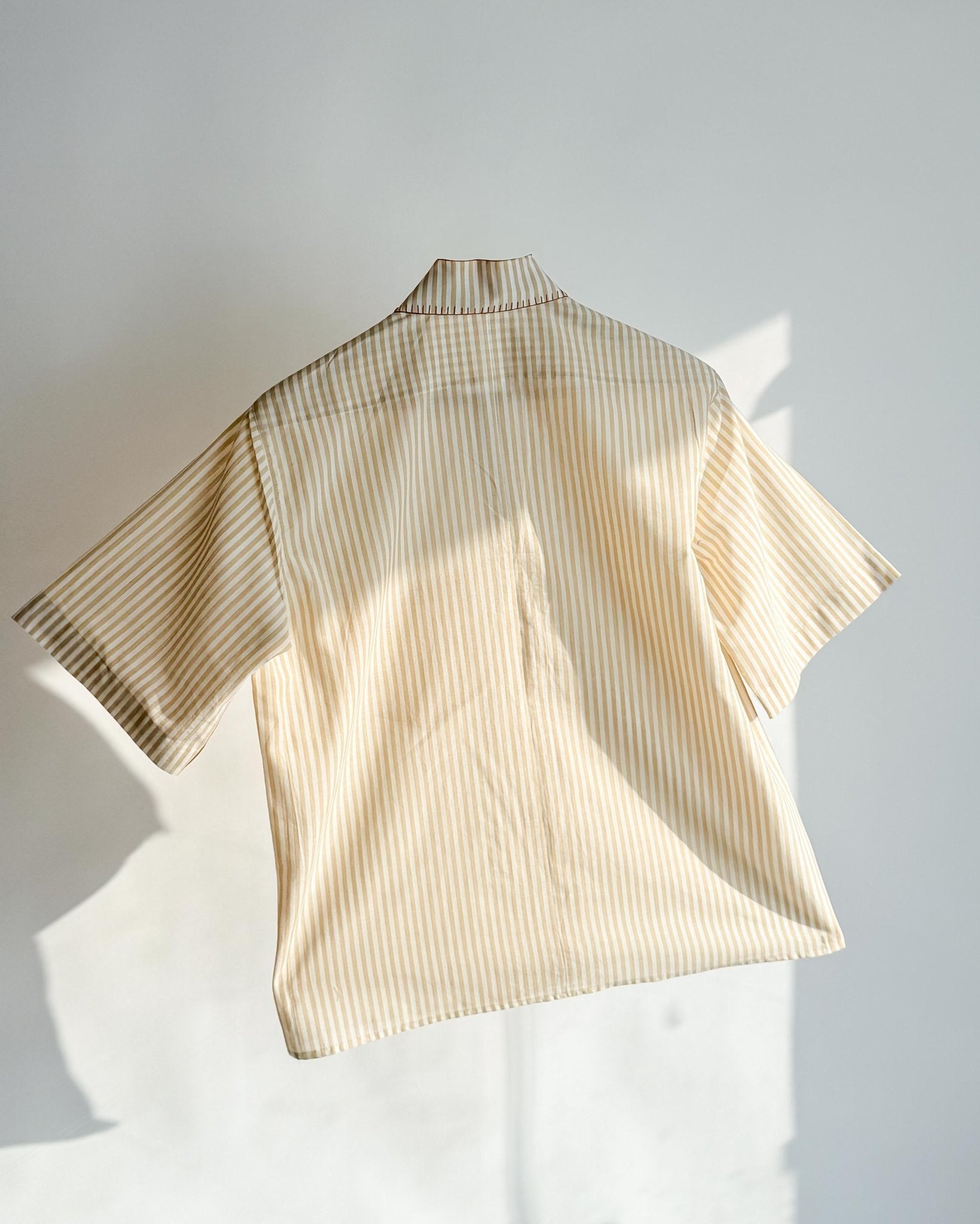 Relaxed Striped Cotton Shirt - Beige - erised pret